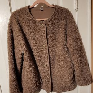Comfy/ Cozy Uniqlo Teddy Jacket